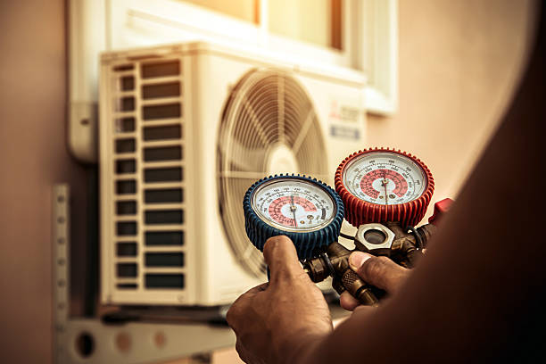 Professional Hvac Installation technician working in Hillsboro, GA